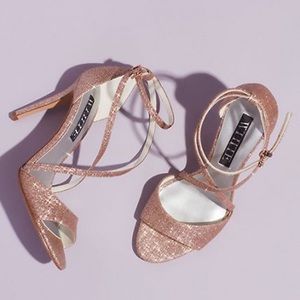 Vera wang rose gold heels